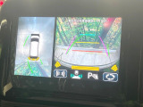 【全方位モニター用カメラ】専用のカメラにより、上から見下ろしたような視点で360度クルマの周囲を確認することができます☆死角部分も確認しやすく、狭い場所での切り返しや駐車もスムーズに行えます。