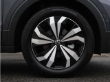 205/55R17タイヤ/6.5Jx17アルミホイール