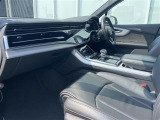 ◆LIBERALAは、輸入車選びの新たなスタイルを提案するインポート・セレクト・ブランドです。オーナー様となる方がクルマから直接感じる感性を第一にした、最良の一台との出会いをコーディネートいたします。