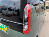 エンジンルームも綺麗に洗浄してから納車致します。普段あまり見ることが無い箇所だからこそ綺麗だと感動しますよね(*&acute;▽`*)