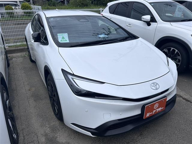 プリウス 1.8 X E-Four 4WD 禁煙車