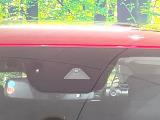 【i-ACTIVESENSE】走行中に前方の車両等を認識し、衝突しそうな時は警報とブレーキで衝突回避と被害軽減をアシスト。より安全にドライブをお楽しみいただけます。