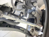 お車を安心してお乗りいただく為には、足回りの定期点検が欠かせません。サービスサポート(有償保証)では無料点検もご提供しており、安心のカーライフをお過ごしいただけるサポート体制が整っています。