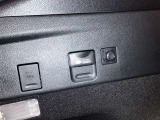 AC100V1500W電源コンセントが付いています。