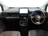 見通しのよいすっきりとした視界で、誰でも運転しやすいです。運転のしやすさは疲れにくさにも繋がりますよ♪