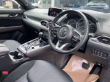 国産車とは思えない質感とデザイン!