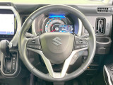 【ステアリングスイッチ】運転中、前方から目線をそらすことなく、オーディオ等の操作が可能な便利機能!安心&快適なドライブを演出してくれます♪