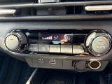 【 オートエアコン 】車内温度を感知して自動で温度調整をしてくれるのでいつでも快適な車内空間を創り上げます!//