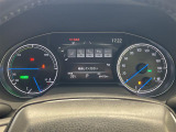 【スピードメーター】メーターがシンプルで見やすく運転しやすいですね!