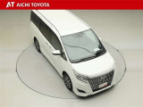 両側パワースライドドア付きだから、狭い駐車スペースなどでの乗り降りラクラク♪小さなお子さまのいるご家庭には嬉しい装備です。