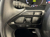 ナビゲーションに視線を移さず、ハンドルから手を離さず、運転に集中したまま手元でオーディオ操作できます♪