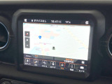 ●純正ナビ:一体感のあるナビは、高級感ある車内を演出してくれます。Bluetooth再生などオーディオ機能も充実しておりますので、運転もより楽しめます♪