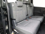 買ってからも安心!トヨタ認定中古車には1年間走行距離無制限の「ロングラン保証」がついています。年式は問わず、全国約5,000ヶ所のトヨタのお店で保証修理を受けることができます。