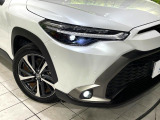 【シーケンシャルターンランプ付きLEDヘッドライト】人気の『流れるウィンカー』付きのLEDヘッドライトを装備♪高級感はもちろん、点灯時は存在感たっぷりで他車からも認識されやすく安心です。