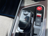【 シフト 】スムーズなシフトチェンジで快適にお車を操縦していただけます!//