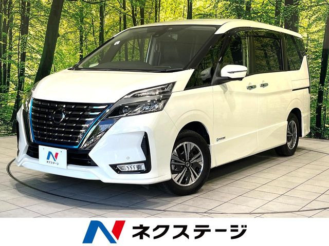 セレナ 1.2 e-POWER ハイウェイスターV