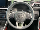 【純正革巻きステアリング】上質な革を使用することで、手にしっかり馴染みとても運転しやすいハンドルです♪