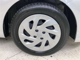 純正スチールホイールキャップ付です!タイヤサイズは185/60R15