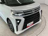ヘッドライトには目立つくすみも無くクリアに仕上がっております。ポリッシャーでのみがきの工程を取り、ツヤのあるキレイな状態へ。