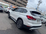ご納車前には、BMWを熟知したメカニックによる100項目の点検・整備を行います。不具合箇所、交換時期に達している部品に関しましては、全て当社負担で交換してからのご納車となります。