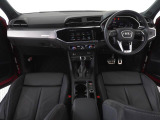 Audiのインテリアはエクステリア同様、優れたデザイン性とクオリティ、そして機能性を兼ね備えております。
