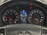 【メーターまわり】ドライバーから見やすい位置にあって安全運転に寄与します。マルチインフォメーションディスプレイでは、クルマに関する情報の確認はもちろん、各種安全機能・装備のON/OFFも設定可能。