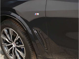 BMW純正アルミホイールです。納車時にはアルミホイールコーティングも承っております!是非ご検討下さいませ。