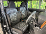 運転席シート廻りは使用感も少なく、良好な状態となっています。丁寧に使われていたことがよくわかりますね。