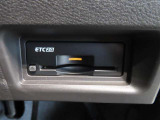 ETC車載器付きです。高速道路の料金所もスムーズに通過できます。