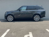 ランドローバーのプレミアム認定中古車はご納車より2年間(走行距離100,000km)の認定中古車保証が無料付帯。さらに2年間の延長保証も別途有償になりますがお選びいただけます。