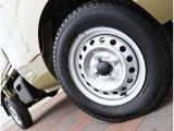 ご来店いただければ軽自動車からスポーツカー、1ボックスやセダンや輸入車などパソコンひとつで800台すべての在庫をご覧いただくことができます!