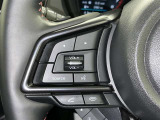 ステアリングスイッチ装備!運転しながら手元でオーディオの操作などができます。