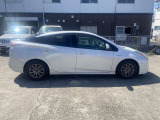 プリウス 1.8 S セーフティ プラス 