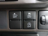 安全運転を支援する機能が付いてます。詳しくは店舗スタッフまでお尋ね下さい。