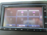 純正ナビゲーション(CD・Bluetooth搭載)付き