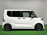 ドアは約90度に開くので荷物も積み込みやすく、乗り降りもしやすい♪ ロングドライブも快適に過ごせる工夫がいっぱいです♪♪