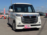 キッズスペースもございます♪お子様連れの方もごゆっくりとお車を見ていただけます☆