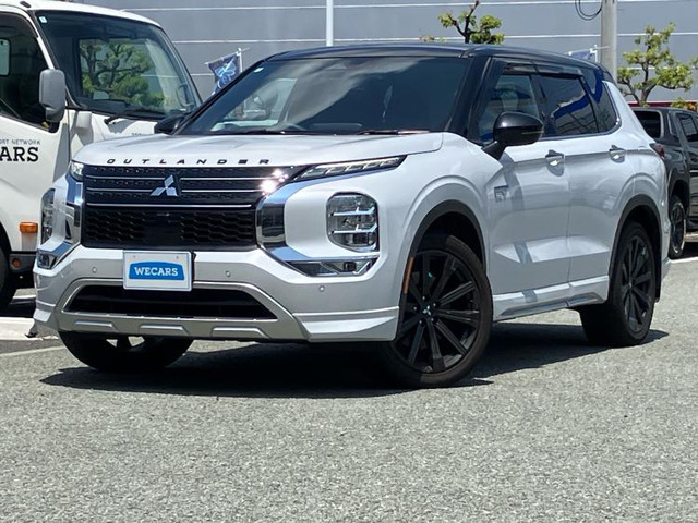アウトランダー PHEV 2.4 P 4WD 