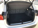 荷室の大きさは、日常使いはもちろんのこと、旅行や帰省などの荷物が多い移動であっても不便を感じることは少ないでしょう。