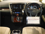 アルファード 2.5 X 4WD 