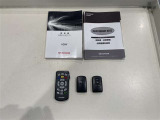 【キーレス】少し離れた場所からでもボタン一つでドアの開錠・施錠ができるのでとっても便利!