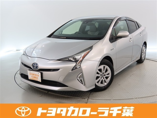 プリウス 1.8 S セーフティ プラス 