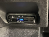 いまや快適なカーライフに欠かせないETCが付いています。