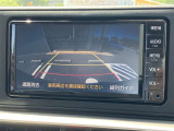 バックガイドモニターで、後方を確認しながら安心して駐車することができます。運転初心者も熟練者も必須の機能ですよ!