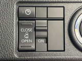 【パワースライドドア】スマートキーや運転席のスイッチでスライドドアの開閉が可能♪電動だから力を入れてドアを開ける必要が無く、小さいお子様でも、重い荷物を持っている時もラクに開け閉めできます♪