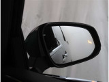 【BSM】ブラインドスポットモニター付き☆車線変更時、死角になり映らない車両を検知!警告してくれます♪