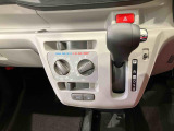 納車前にはプロのメカニックが、各部の点検を行います。ディーラーにしか出来ない品質、そしてサービスできっと満足していただけると思います!