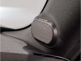 【ハーマンカードン】ハーマン カードンは、優れた音響技術と先進性の高いデザインが融合した、上質なインテリアのようなハイクオリティ・オーディオシステムです。