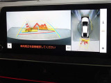 バックガイドモニターを装備しています、車庫入れもラクラクです。パノラミックビューモニターを搭載しています、上からの画像も表示されます。