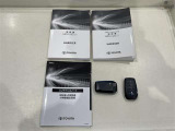 【キーレス】少し離れた場所からでもボタン一つでドアの開錠・施錠ができるのでとっても便利!